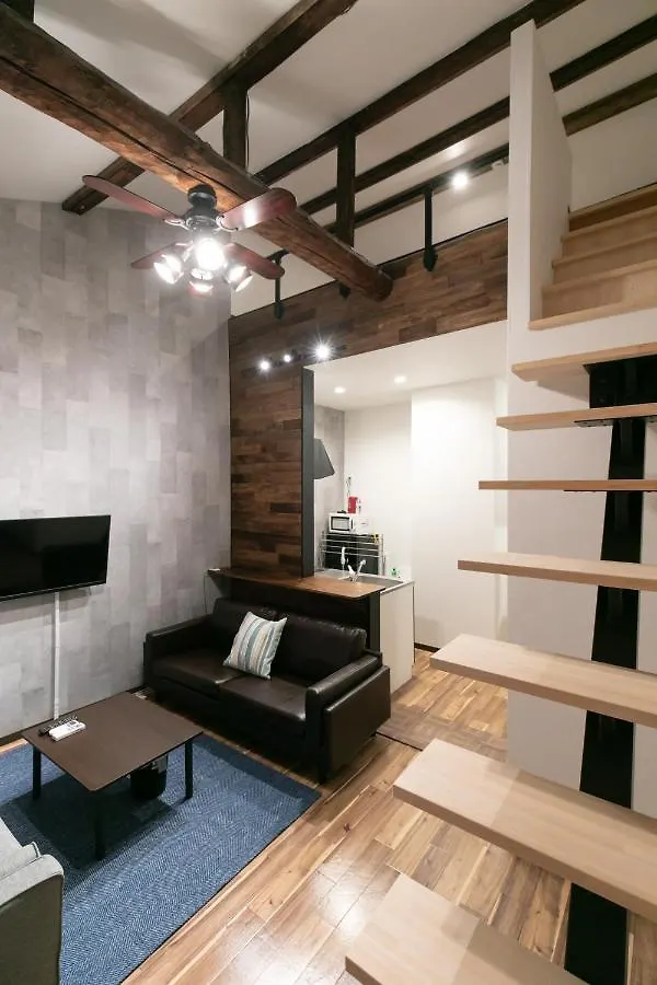 Private House For Max 9Ppl 2Bed Rooms 5 Beds Osaca 0*,